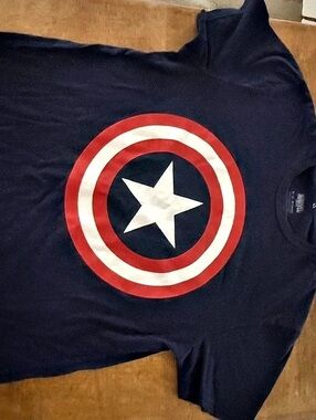 Marvel Captain America Shield Graphic T-Shirt